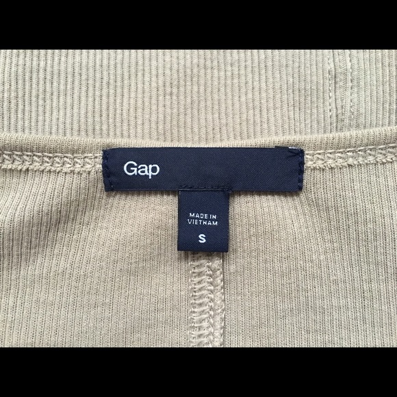 Gap Size Small Ribbed Top - Picture 7 of 7